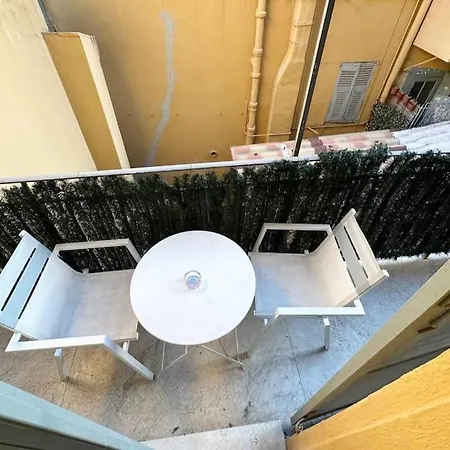 Διαμέρισμα Joli 2 Pieces Bien Place Avec Clim A 300m De La Plage